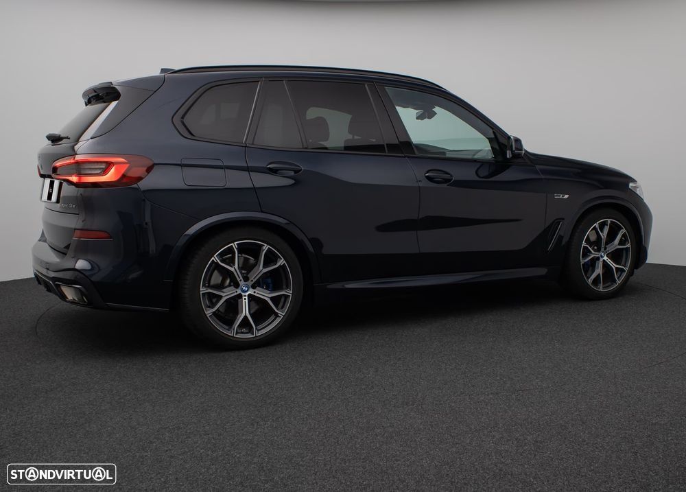 BMW X5 45 e xDrive Pack M — fotografia 5
