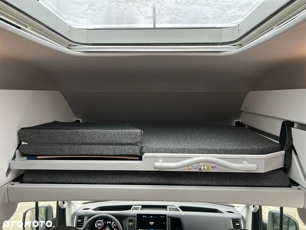 Volkswagen California - 24