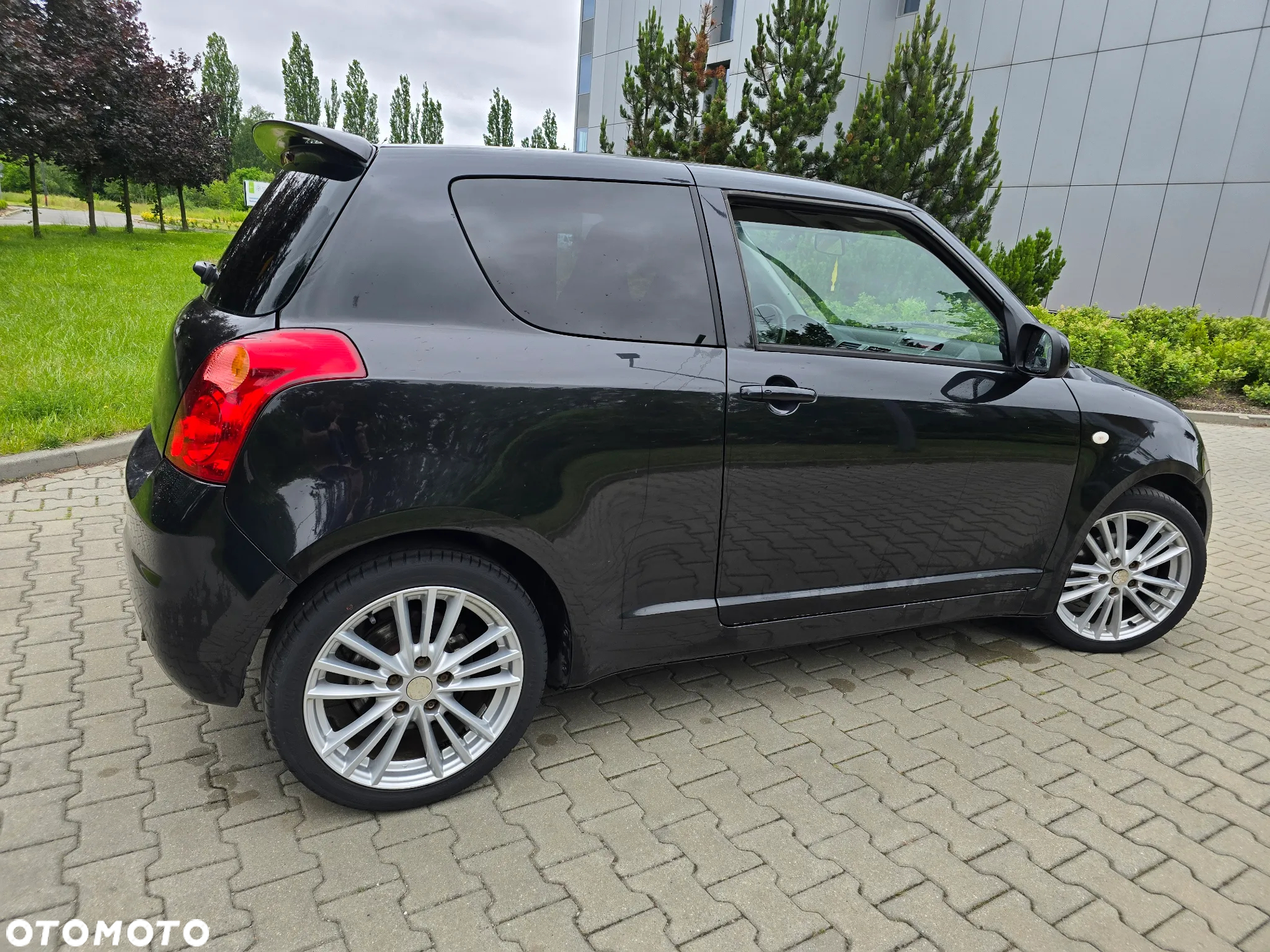 Suzuki Swift 1.6 Sport - 11