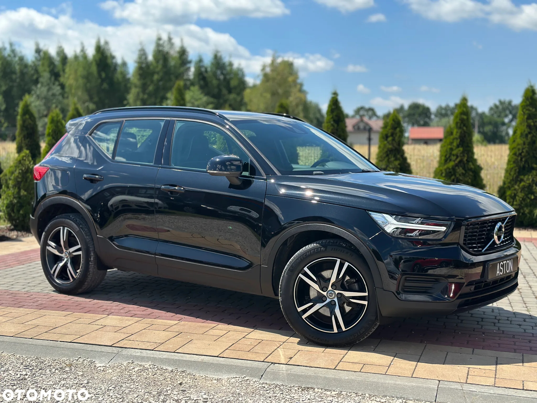 Volvo XC 40 D4 AWD Geartronic R-Design - 3