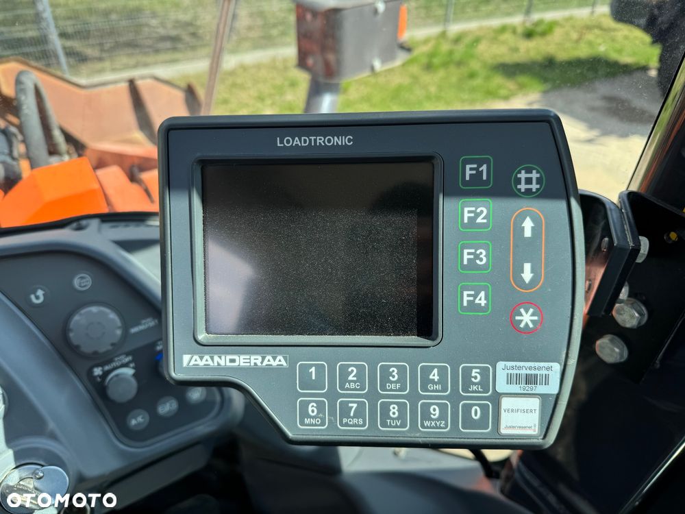Hitachi ZW310-6 / 966M / 972M / L150 - 29