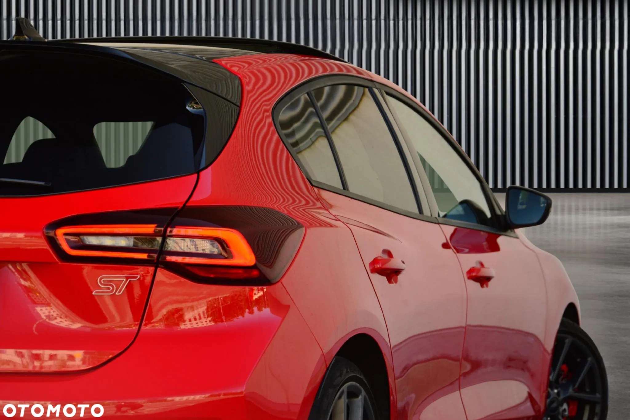 Ford Focus 2.3 EcoBoost ST X - 11