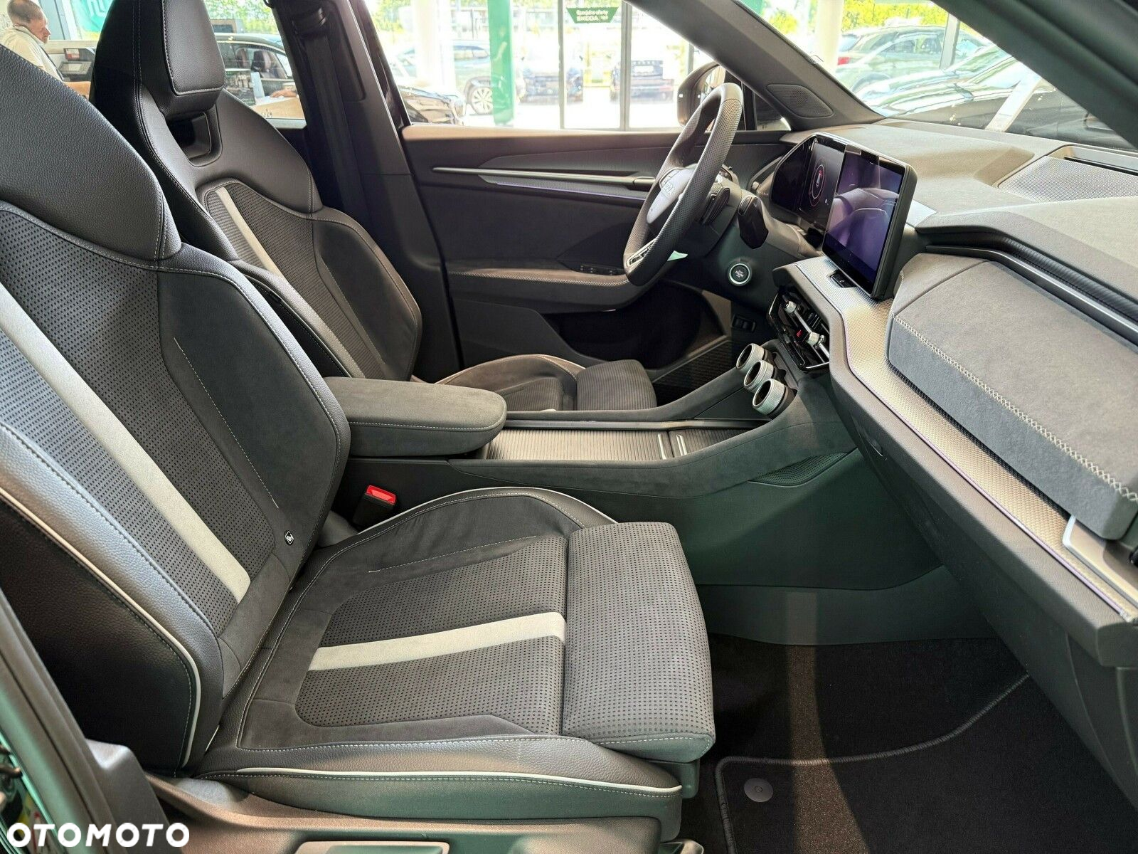 Skoda Kodiaq 2.0 TSI 4x4 Sportline DSG - 9
