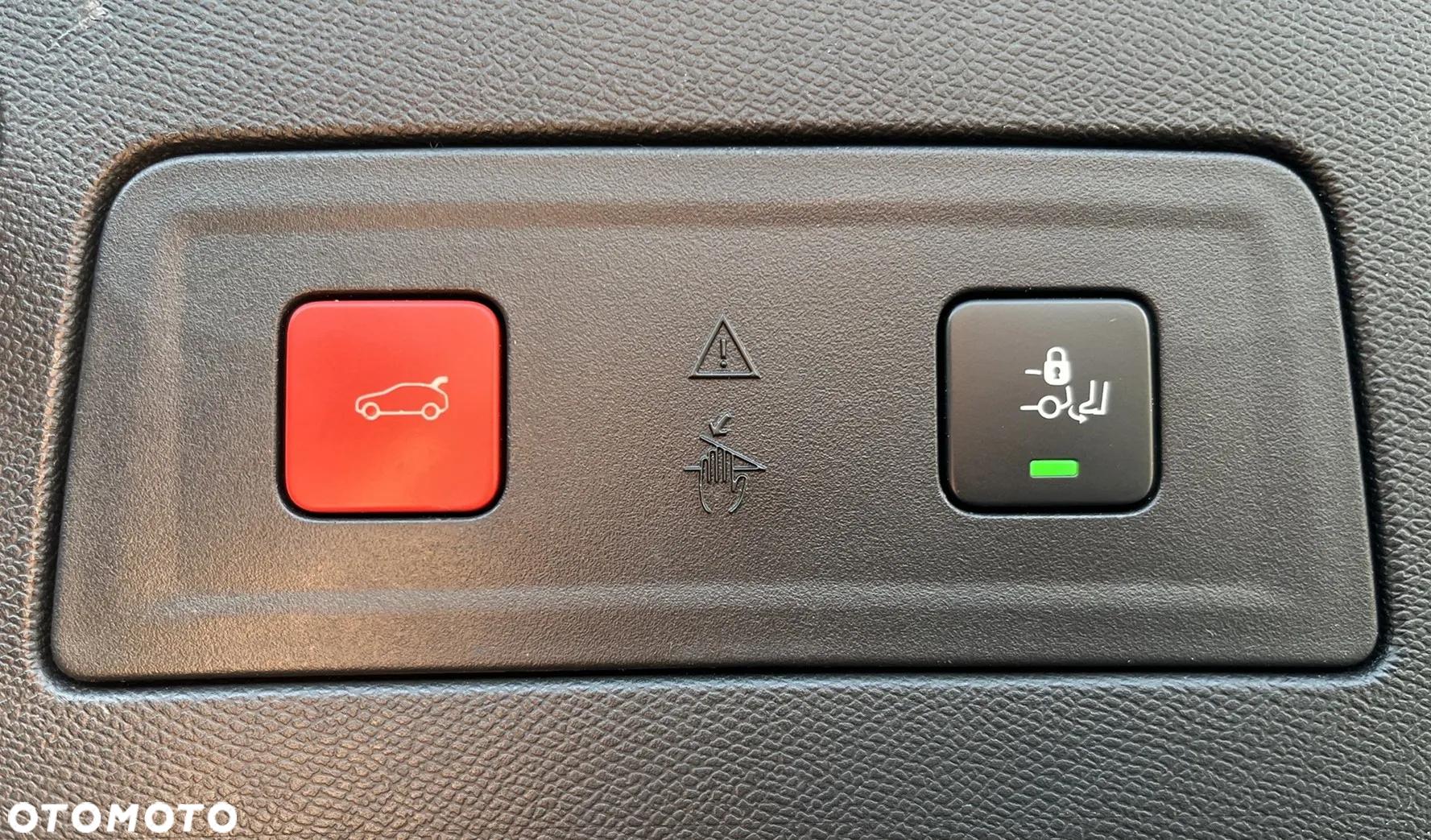 Peugeot 508 1.6 PureTech HYbrid4 PHEV Sport Engineered EAT8 - 25