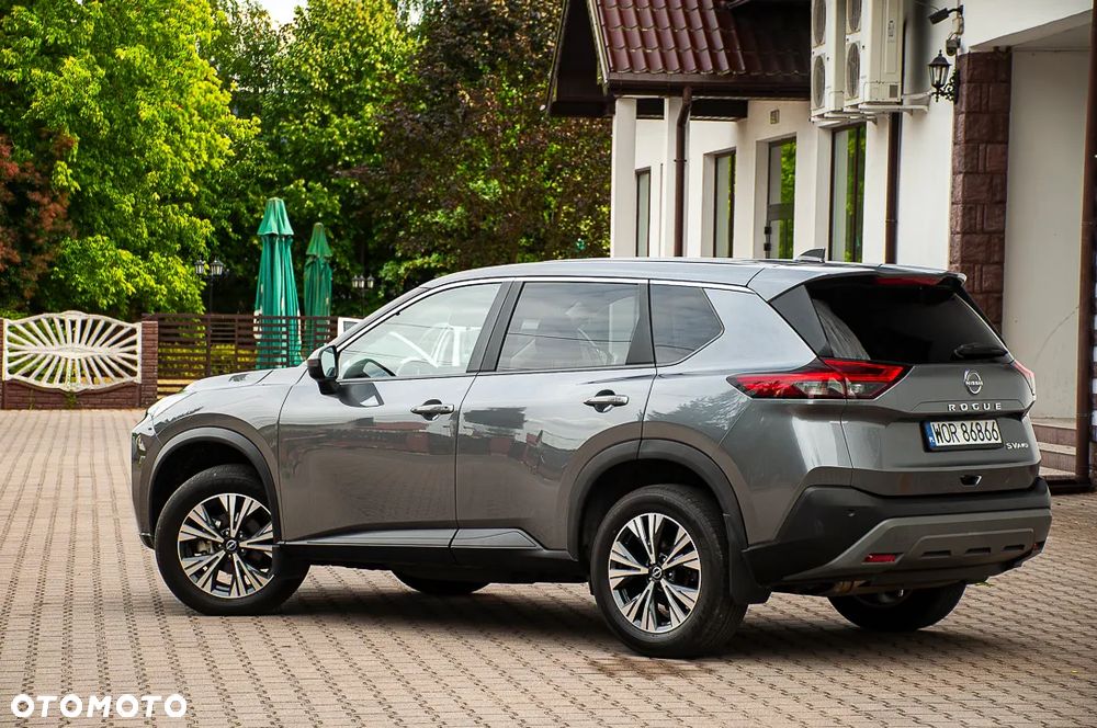 Nissan Rogue - 5