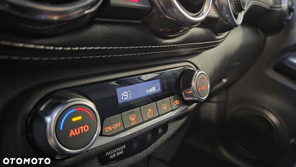 Nissan Juke 1.6 4AMT N-Connecta - 28