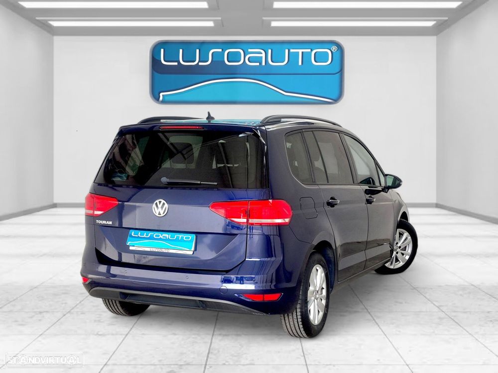VW Touran 2.0 TDI Confortline DSG - 5