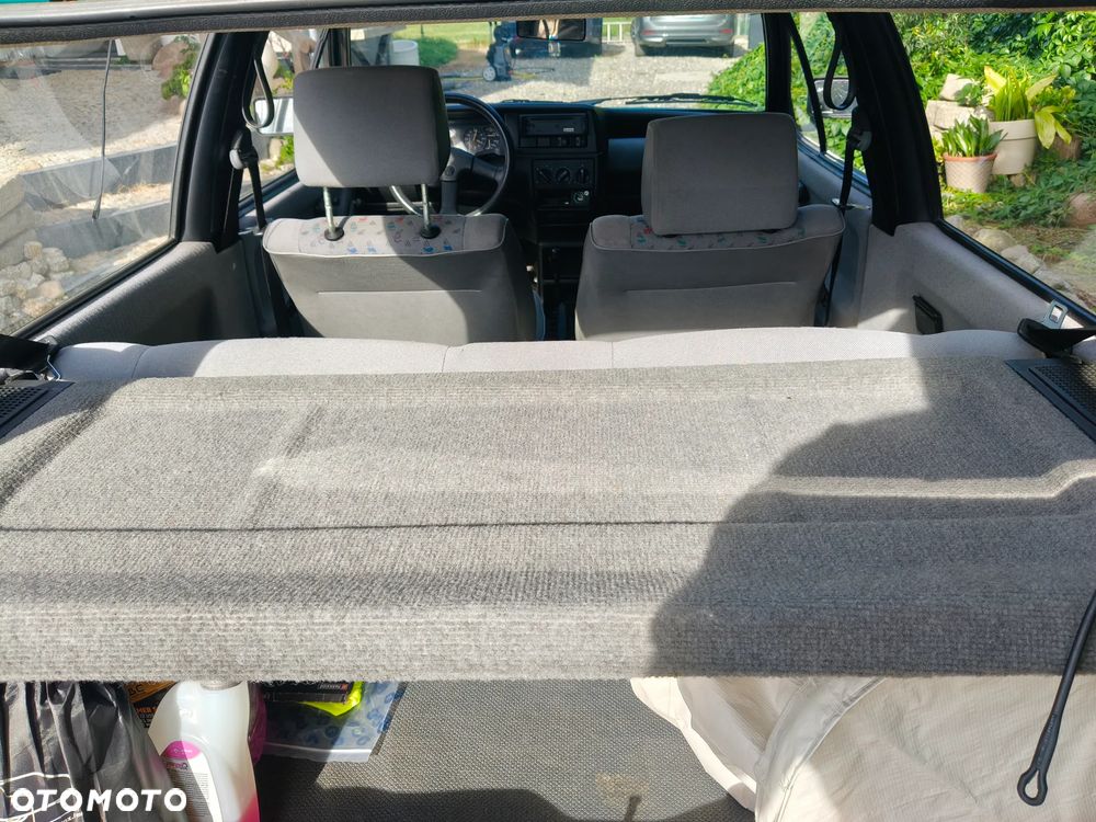 Volkswagen Polo 1.0 CL - 33