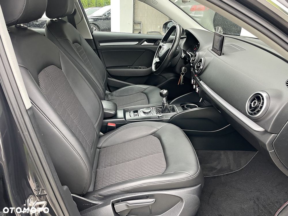 Audi A3 Sportback 1.6 TDI(clean diesel) Ambition - 17