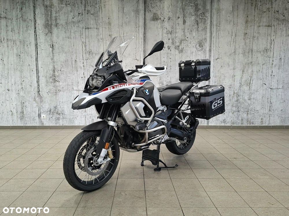 BMW R - 1