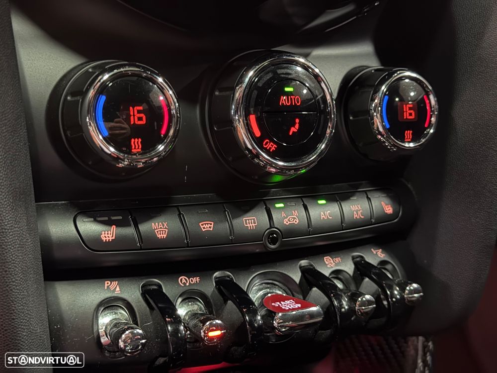 MINI 3 Portas John Cooper Works Sport Aut. - 19