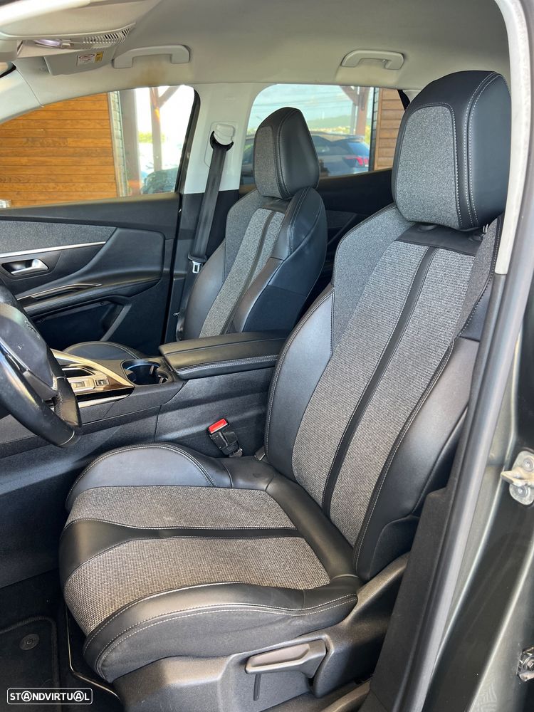 Peugeot 3008 1.5 BlueHDi Allure EAT8 - 18