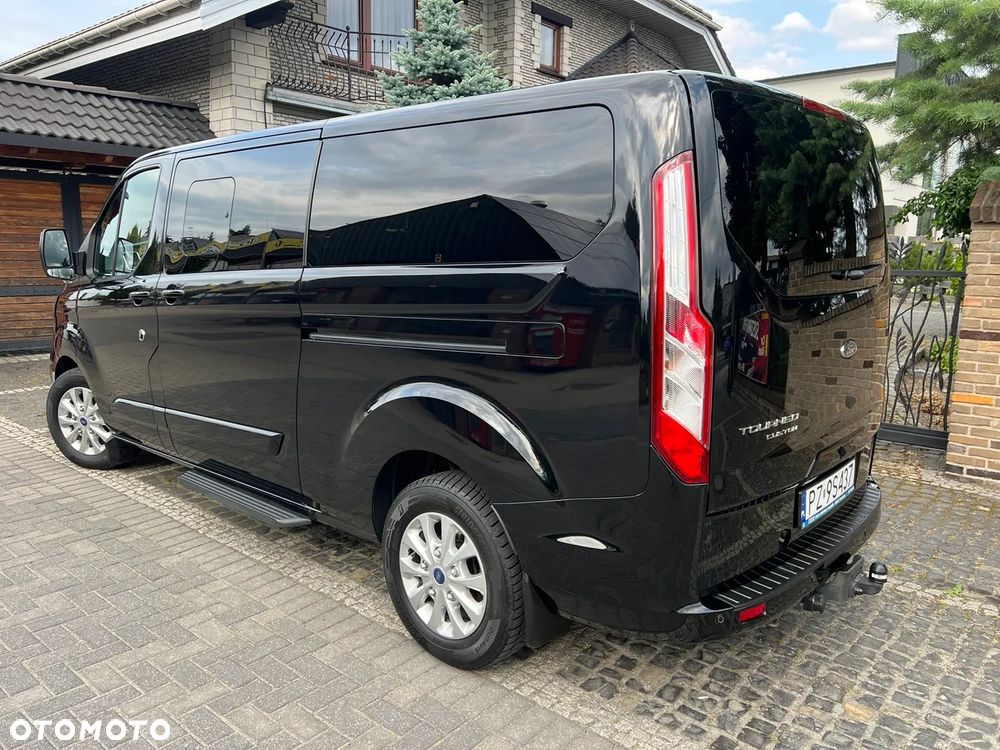 Ford Tourneo Custom - 6