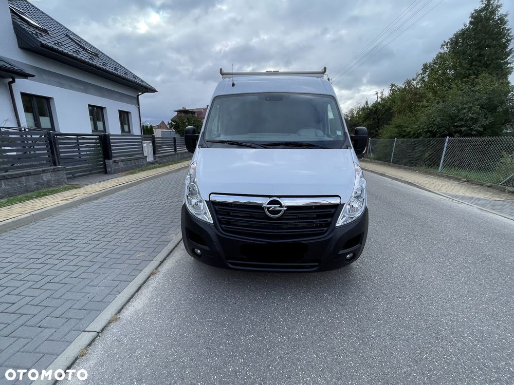 Opel MOVAN - 9