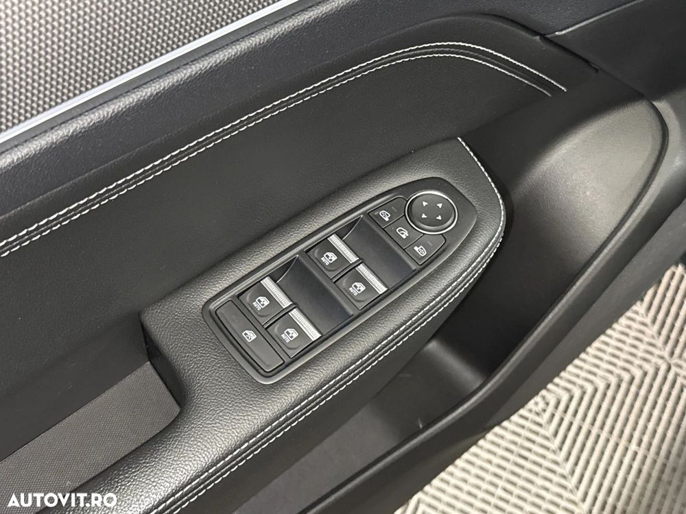 Renault Arkana TCe 140 EDC INTENS - 15