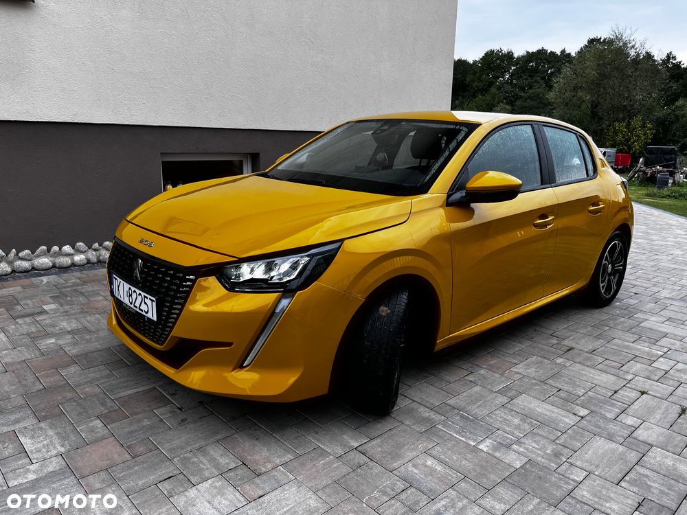Peugeot 208 2020 photo 2