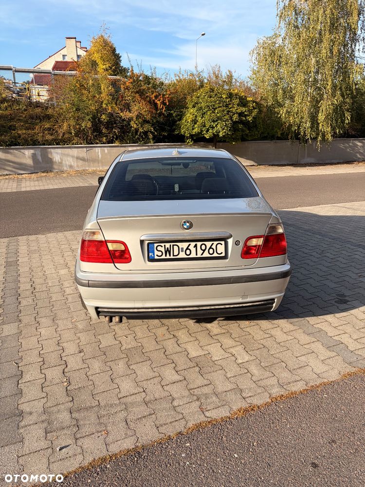 BMW 3 Series 2000 photo 3