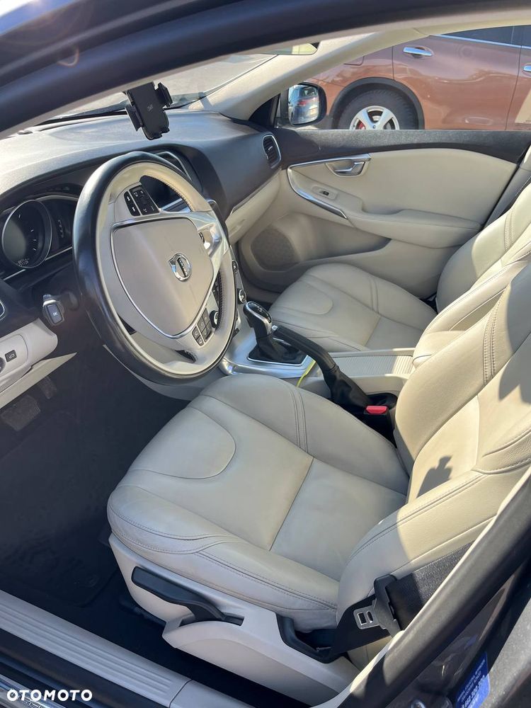 Volvo V40 D3 Drive-E Inscription - 10