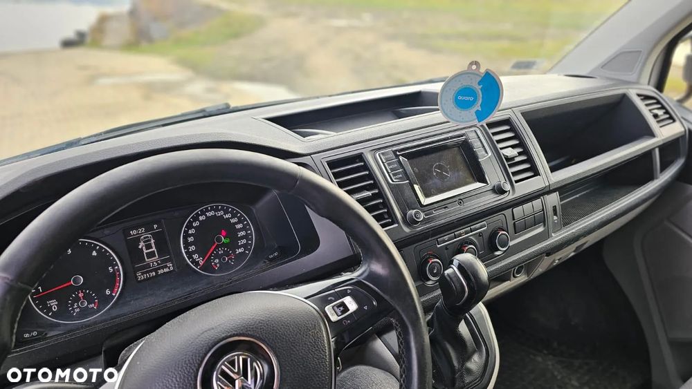 Volkswagen Transporter - 7