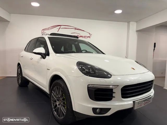 Porsche Cayenne S E-Hybrid Platinum Edition - 49