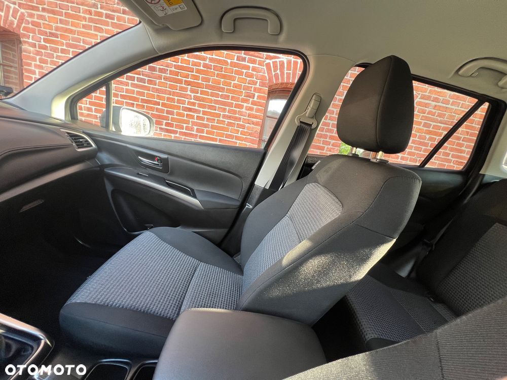 Suzuki SX4 S-Cross 1.4 Boosterjet Hybrid Comfort - 9