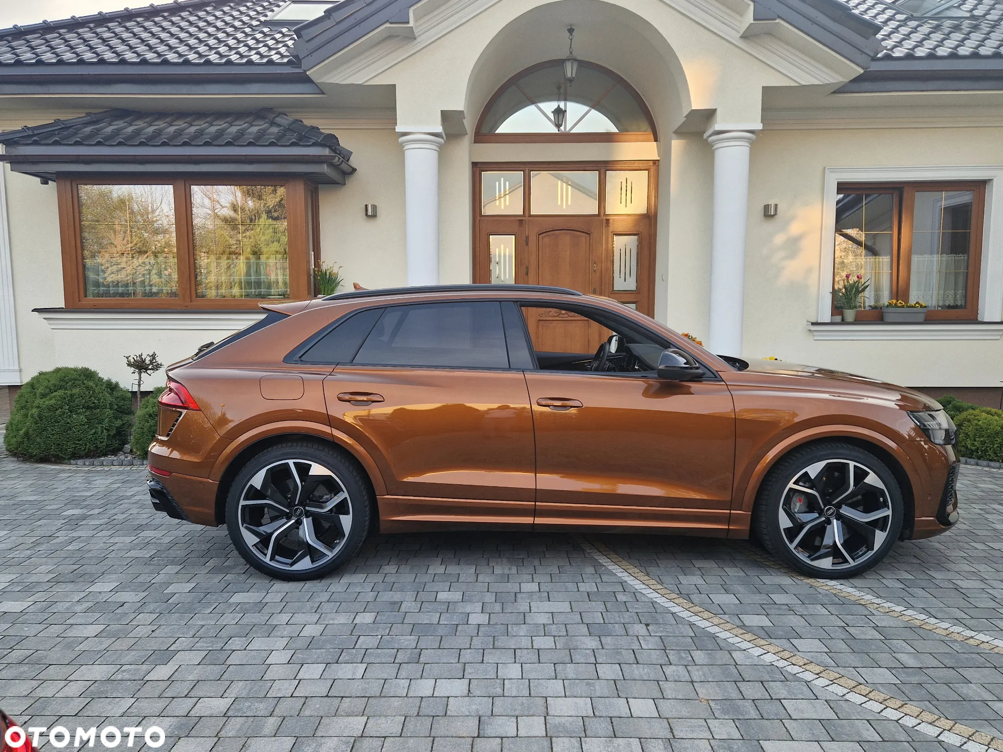 Audi RS Q8 - 15