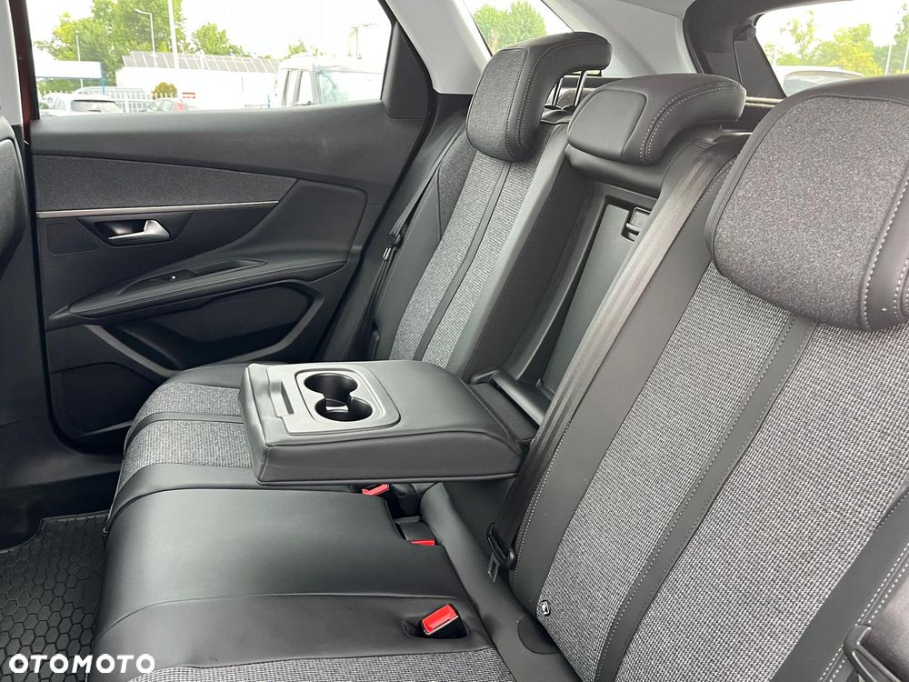 Peugeot 3008 1.2 PureTech Allure Pack S&S EAT8 - 14
