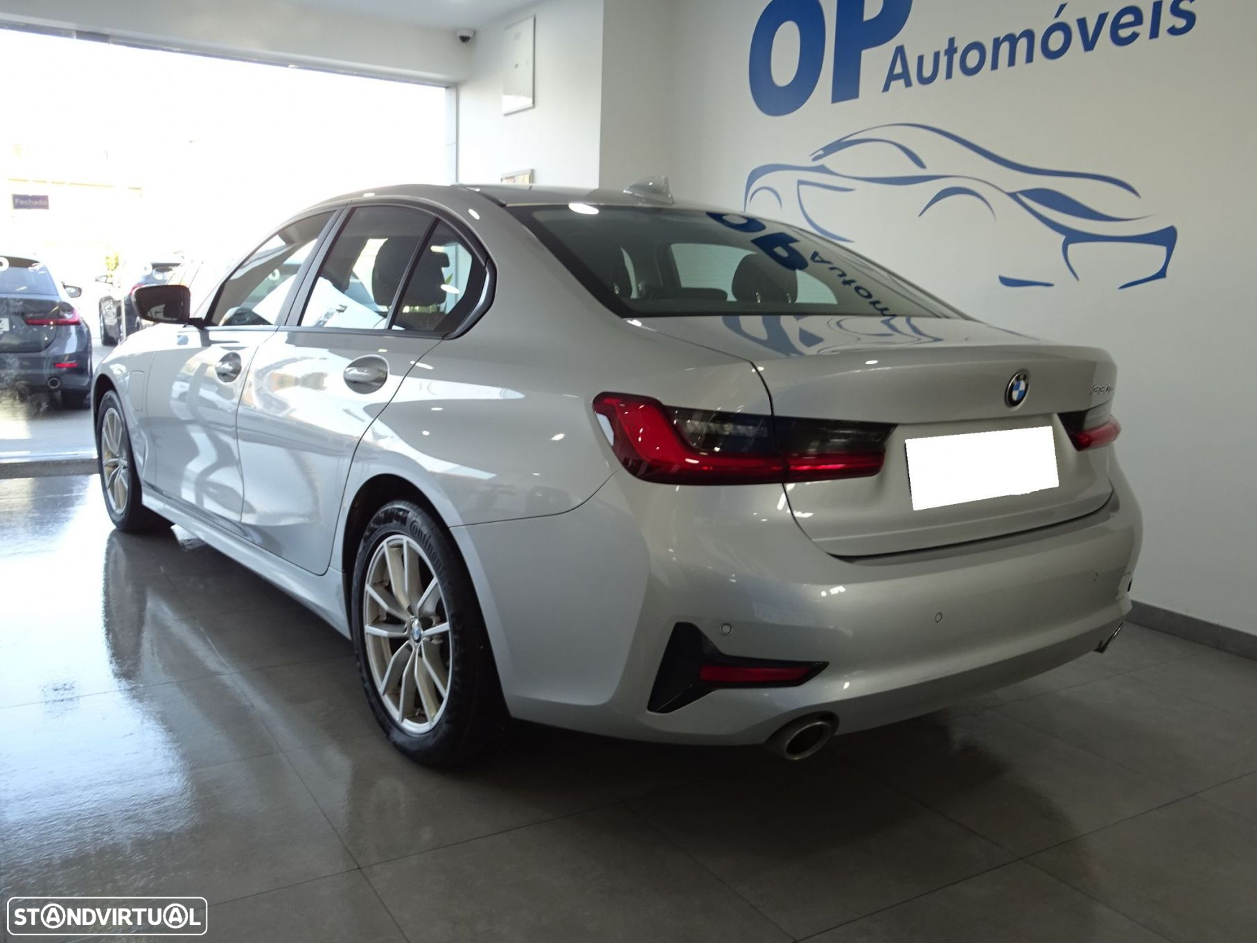 BMW 330 e Corporate Edition Auto - 4