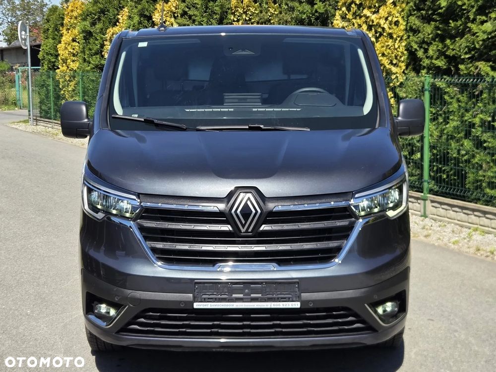 Renault TRAFIC - 2