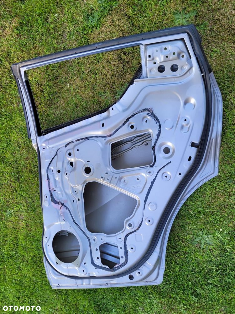 toyota c-hr chr drzwi prawy tył - 4