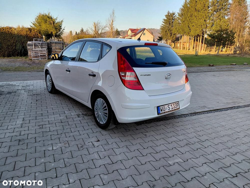 Hyundai i30 1.4 Blue Classic - 10