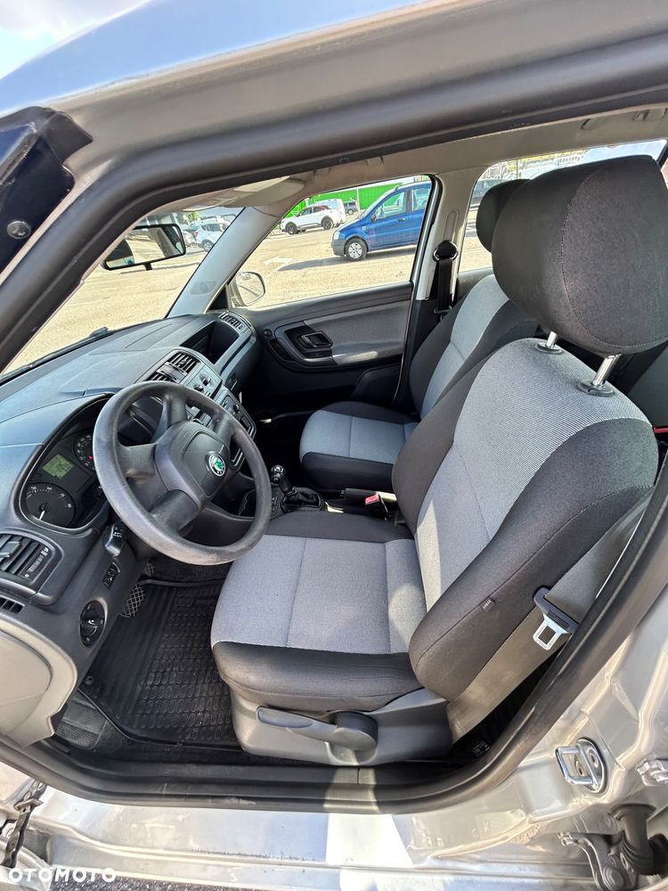 Skoda Fabia 1.2 TSI Family DSG - 12