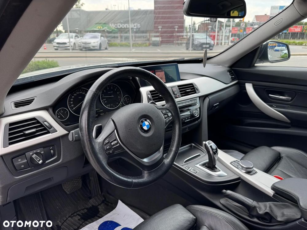 BMW 3GT 320i xDrive - 25