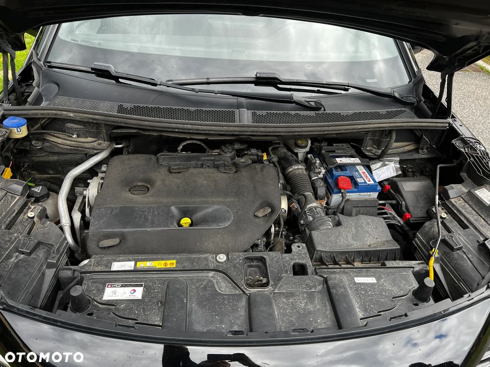 Peugeot 5008 2.0 BlueHDi GT Pack S&S EAT8 - 24