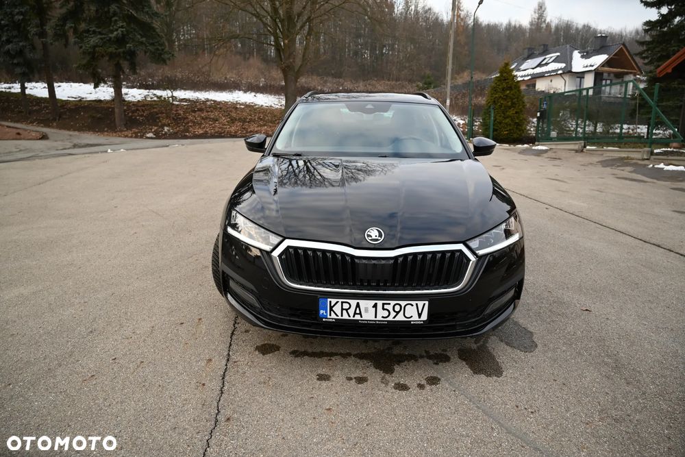 Skoda Octavia 1.5 TSI Selection - 10