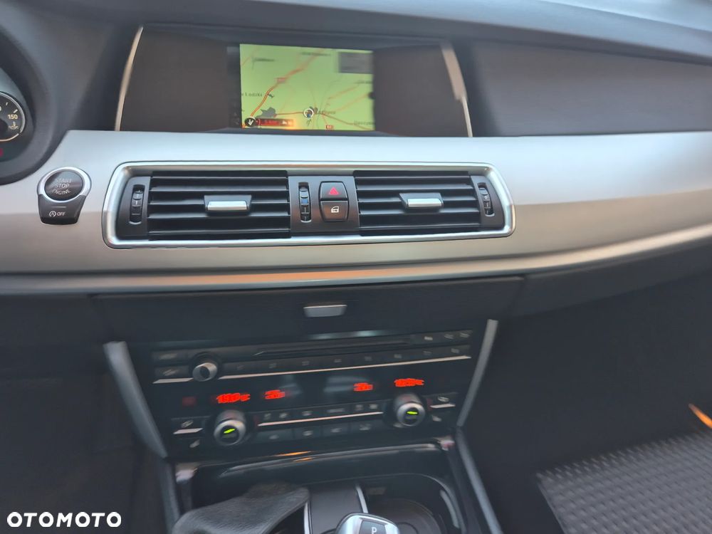BMW 5GT - 36