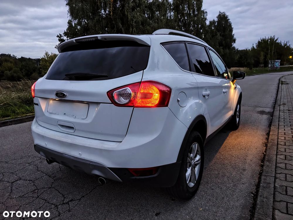 Ford Kuga 2.0 TDCi 4WD Titanium - 14