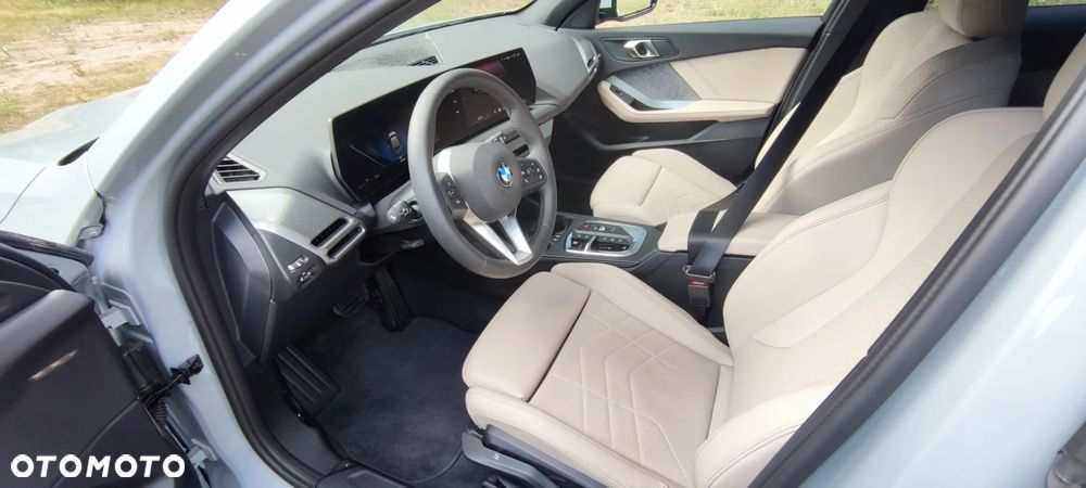 BMW Seria 1 120d - 22