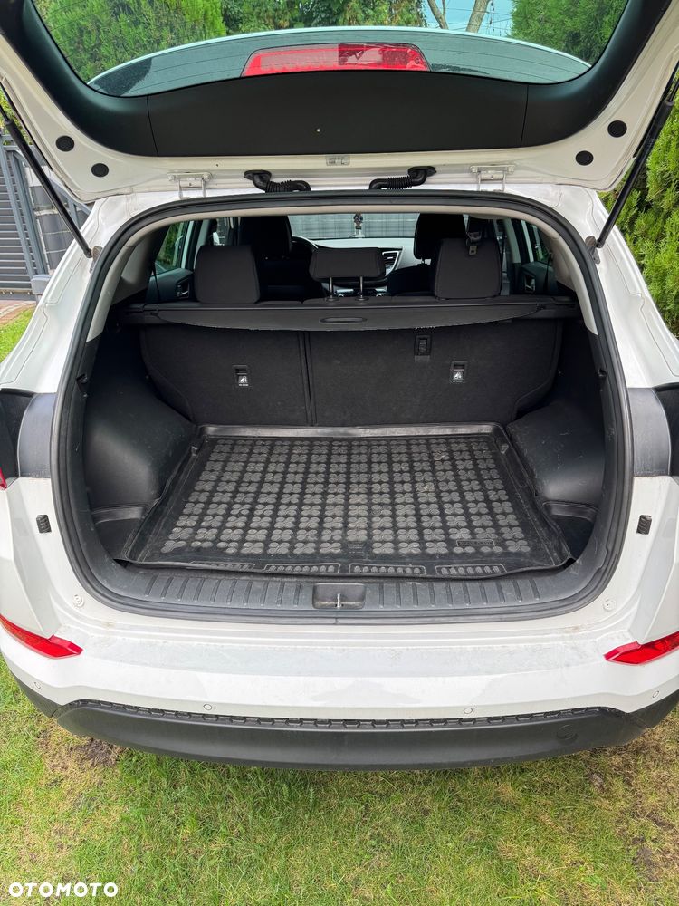 Hyundai Tucson - 10