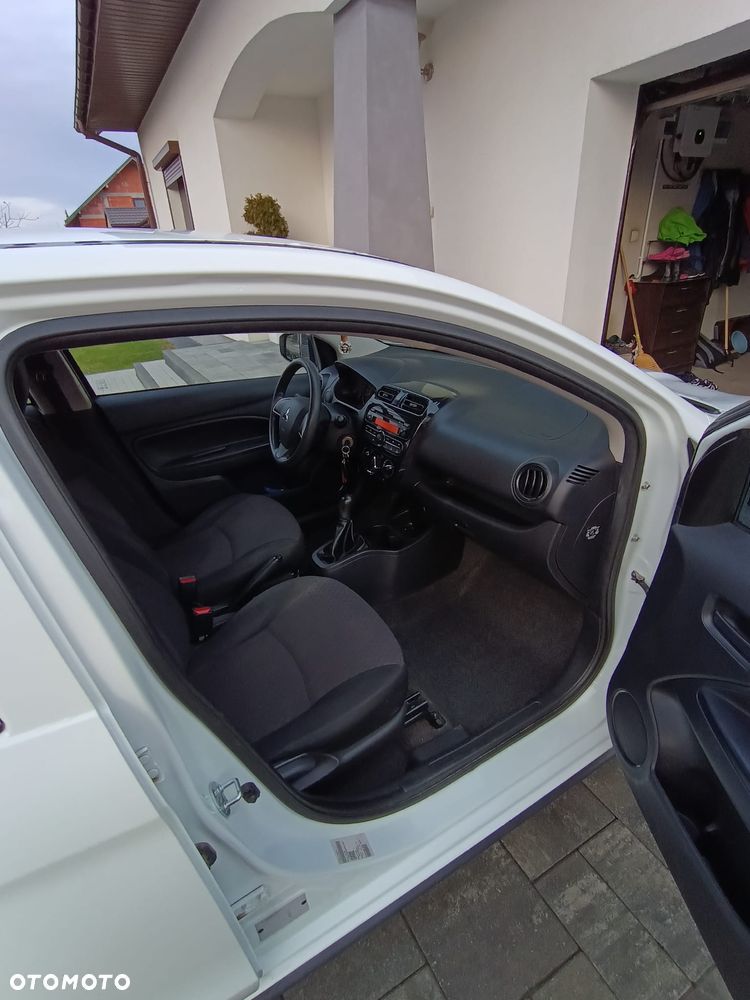 Mitsubishi Space Star - 7