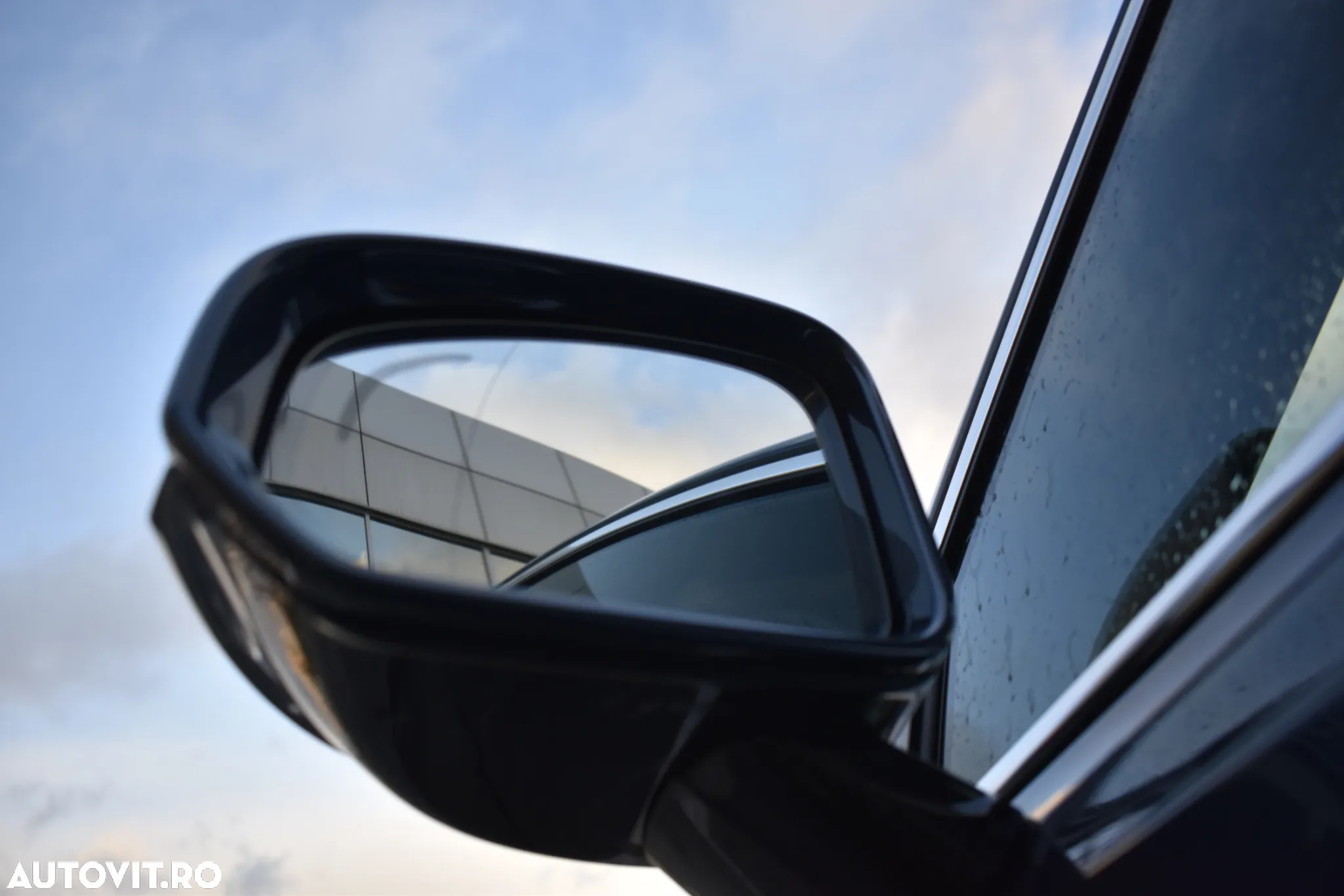 Volvo S90 - 34