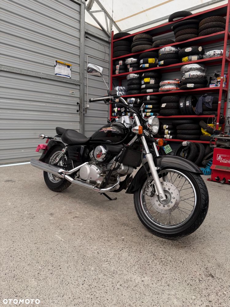 Honda Shadow - 1