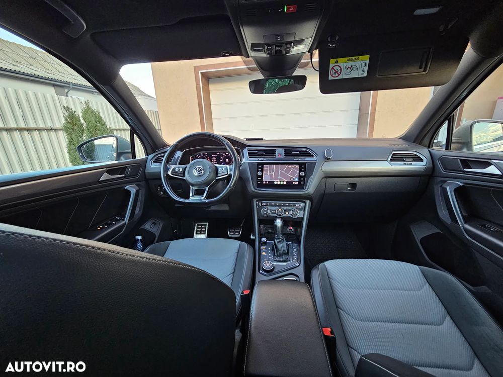 Volkswagen Tiguan - 22
