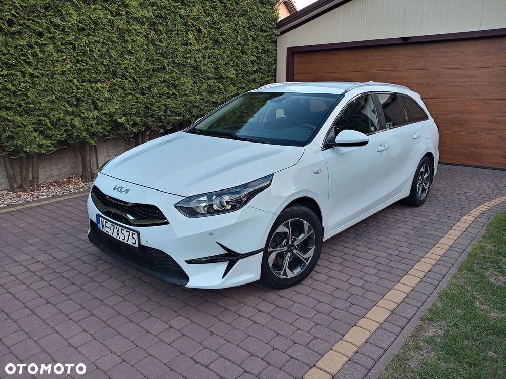 Kia Ceed 1.5 T-GDI M - 1