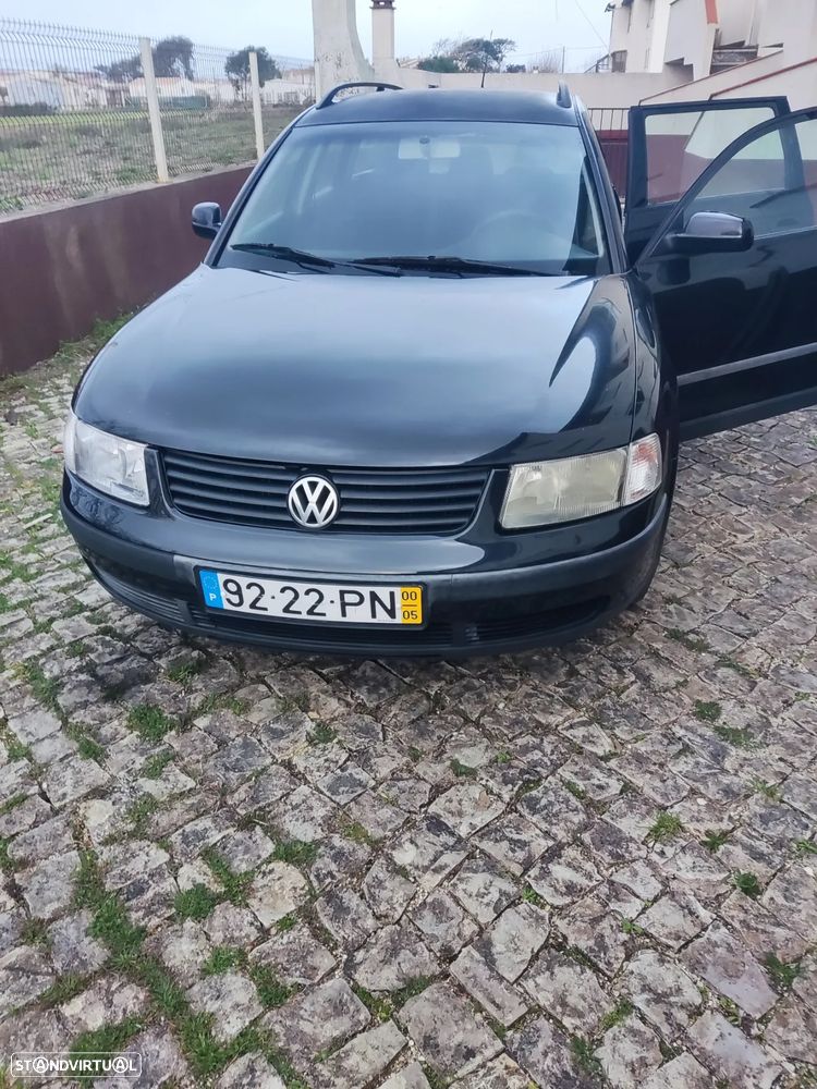 VW Passat Variant 1.9 TDi Confortline - 1