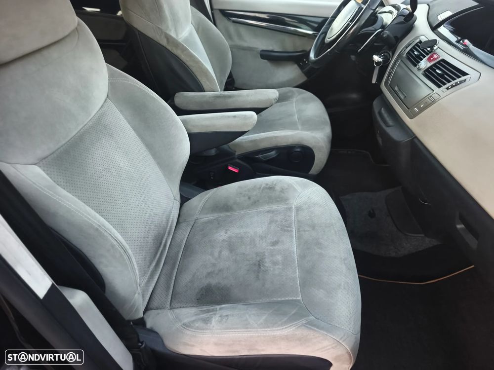Citroën C4 Grand Picasso 1.6 HDi Exclusive CMP6 - 25
