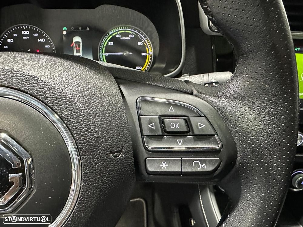 MG ZS EV Luxury - 39