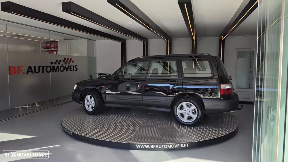 Subaru Forester 2.0 T XT - 15