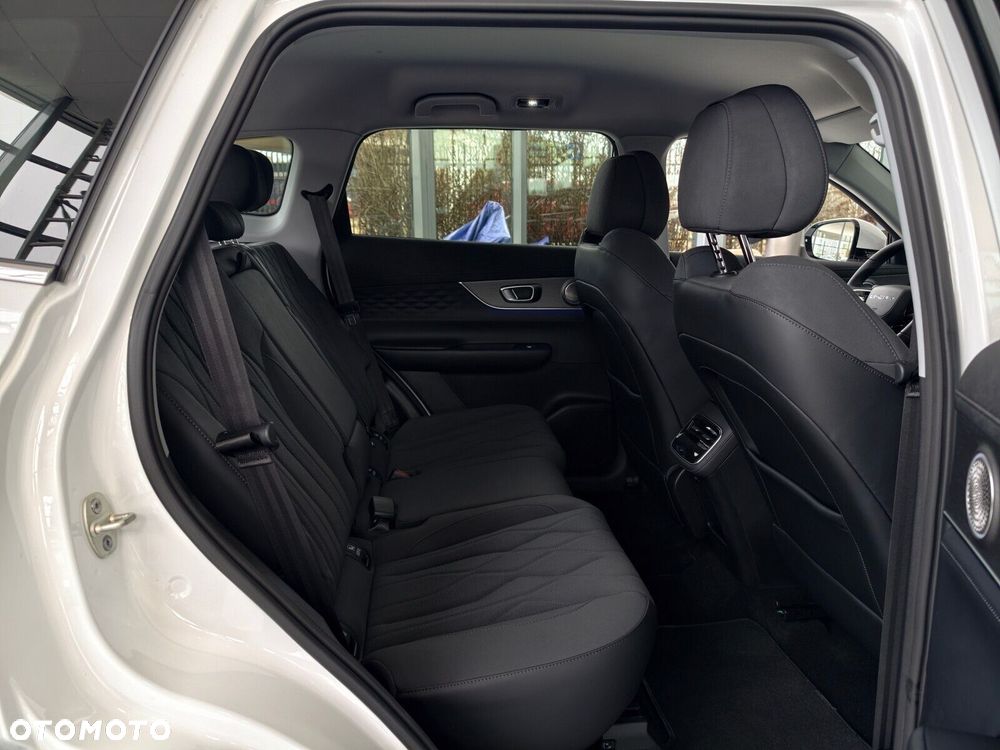 Chery Tiggo 8 - 13
