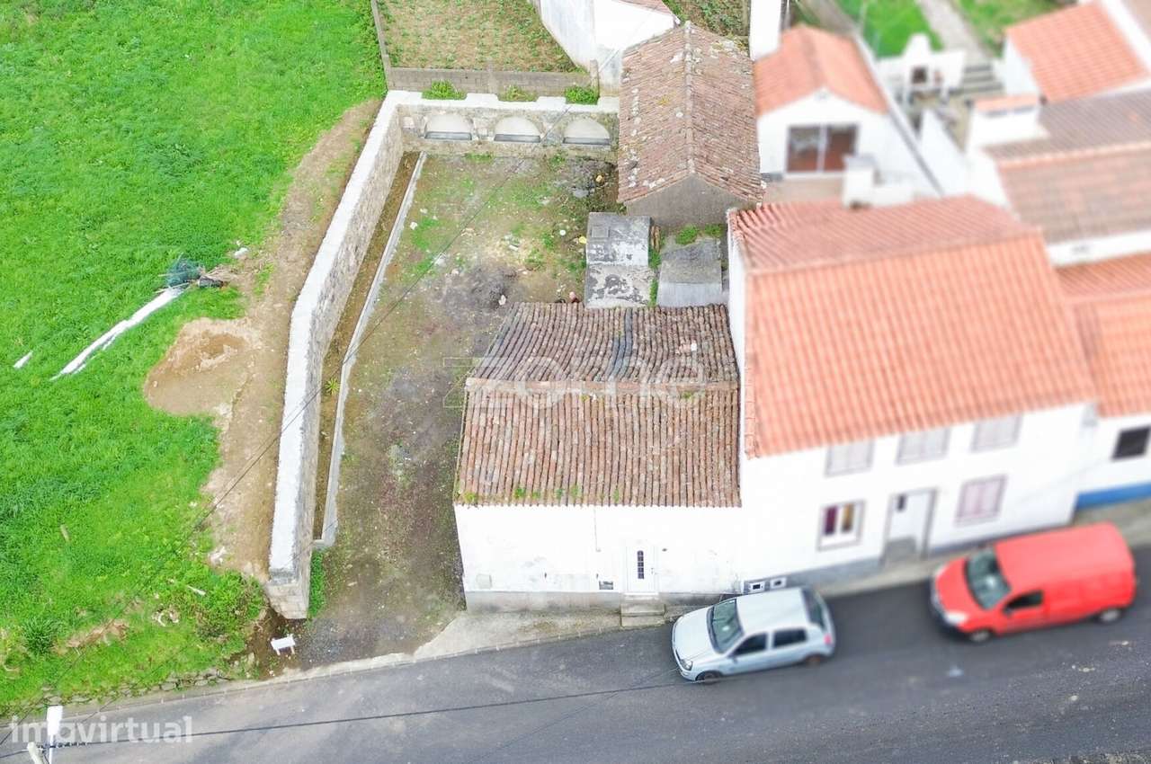 Moradia com Projeto Aprovado para 2 Apartamentos na Algarvia - Grande imagem: 5/19